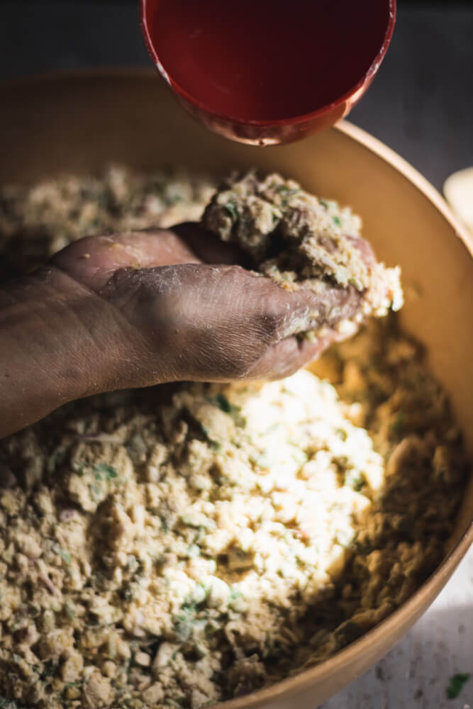 Flatbreads - How to make Missi Roti? - Nidhi Patel